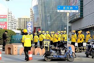 利物浦祝埃利奥特21岁生日快乐，球员本赛季出场42次3球8助